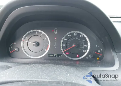 2010 Honda Accord 2.4 Ex из США, поврежденный, VIN 1HGCP2F71AA022871